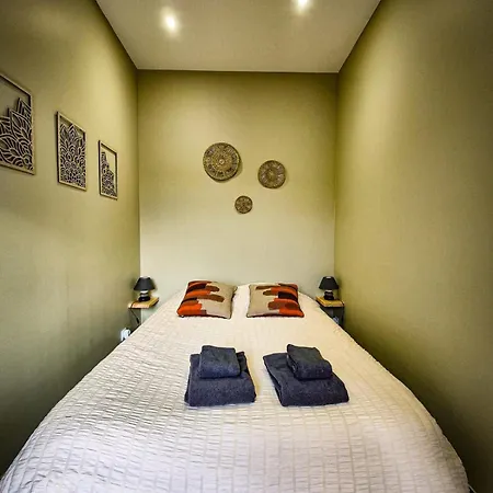 Terrasse Couverte Et Bbq - Petite Maison Cosy *